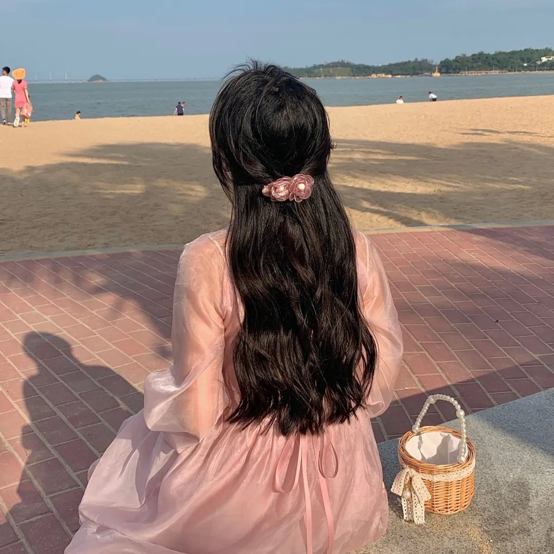 魔法美少女海报